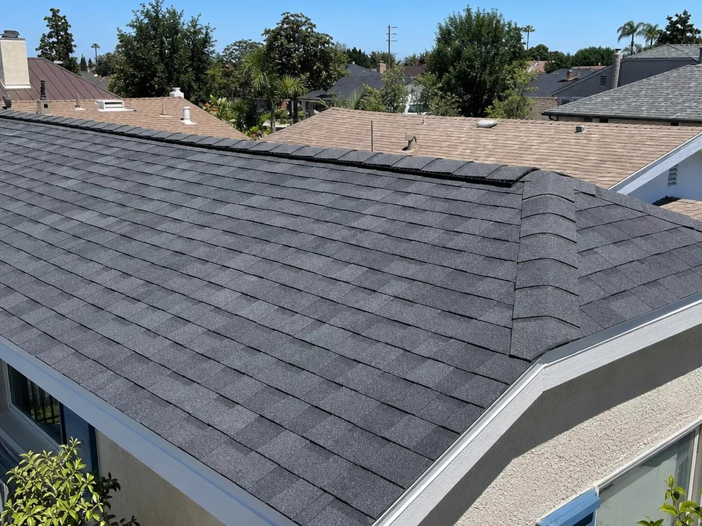 Roofing contractor workmanship in Santa Ana